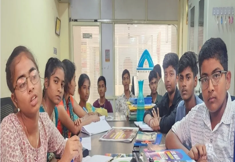 Students in a Study IQ classroom